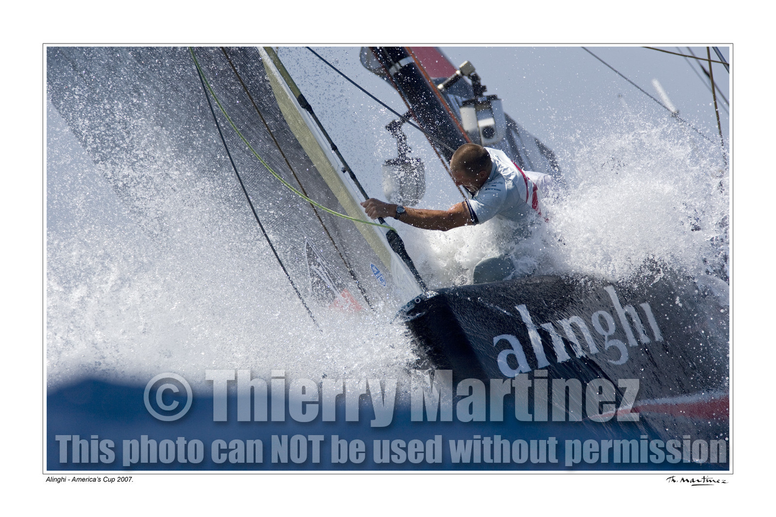 07_18032-alinghi fond blanc-.jpg