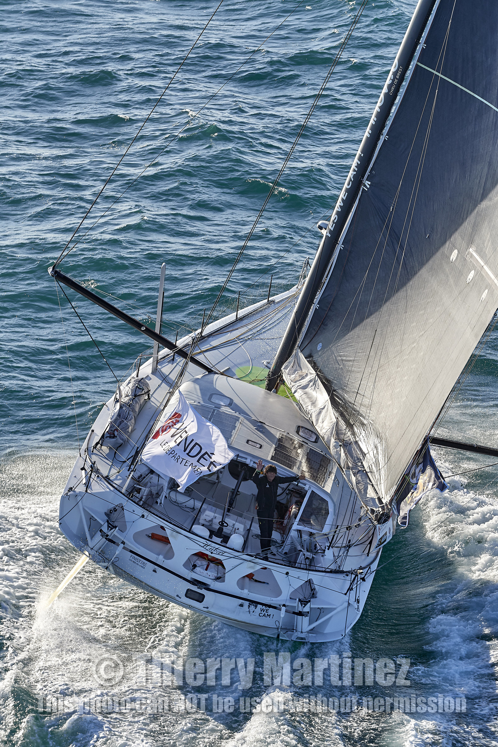 THM-20_23676_VendeeGlobeStart