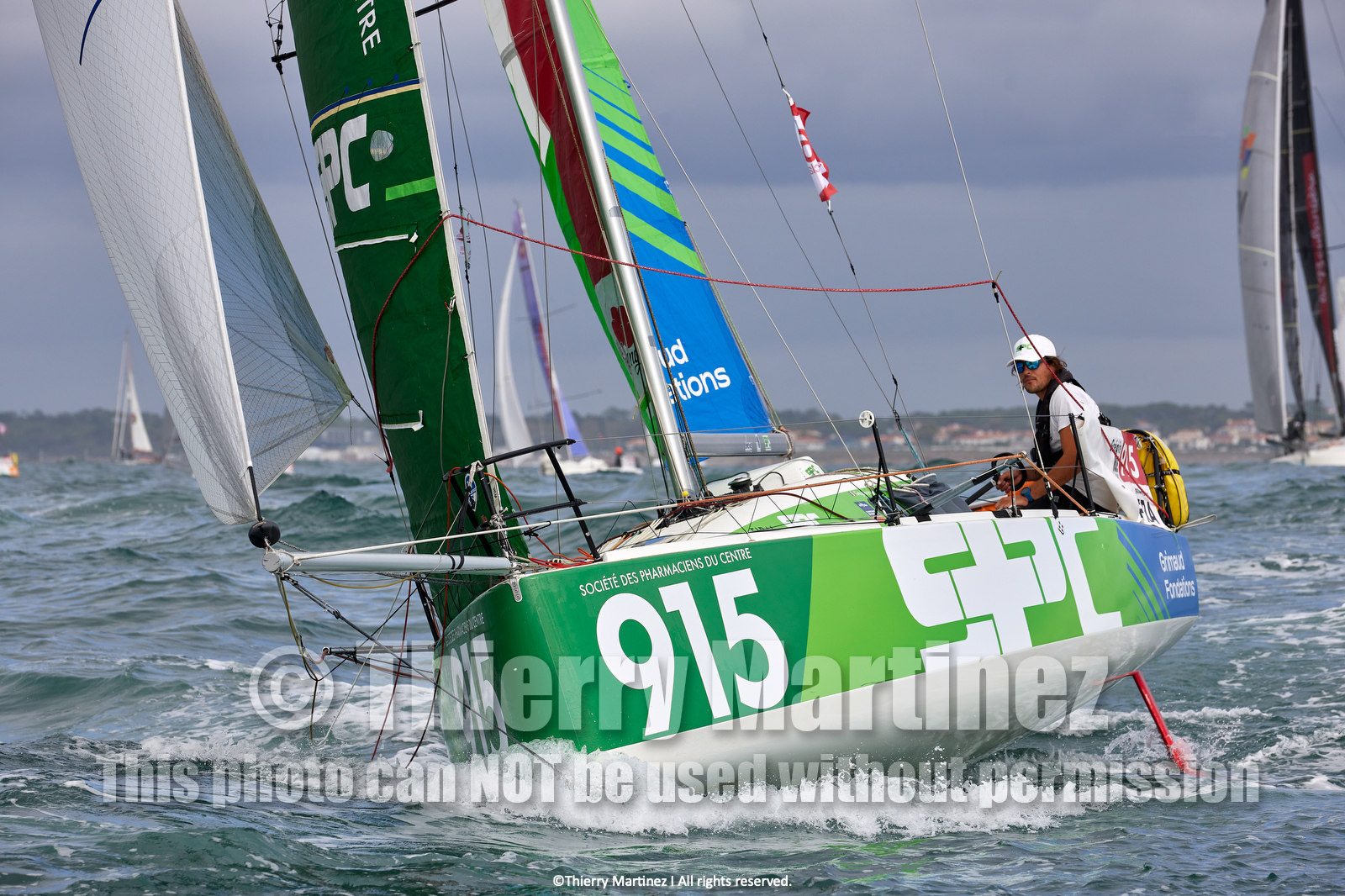 23_21920   © Thierry Martinez. LES SABLES D'OLONNE, 85 - FRANCE 25 septembre 2023.Départ MINI TRANSAT 2023. Départ du Dimanche 24 septembre retardé au Lundi 25 Sept .Les Sables d’Olonne (FRA)    Santa Cruz de la Palma ( Canaries)    St François ( Guadeloupe): 4050 NM.