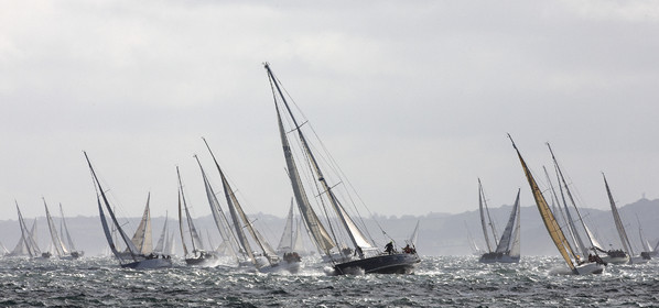 JP Morgan Asset Management Round The Island Race.