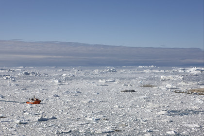 Schooner LA LOUISE sailing on west coast of Greenland.