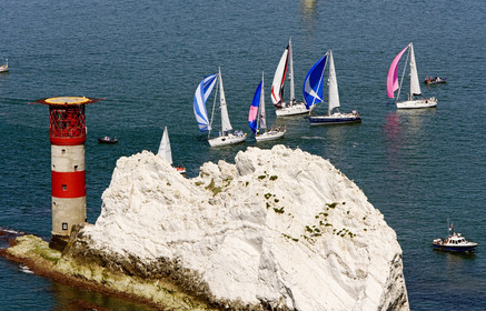 ROUND THE ISLAND RACE, ISLE OF WIGHT-UK . 3  June 2006.
