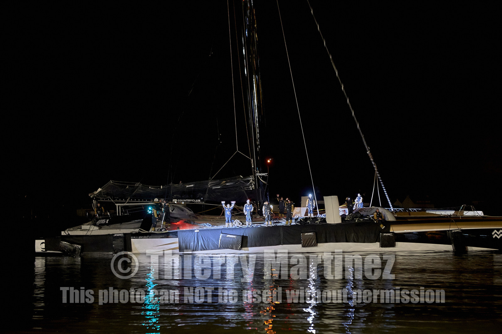 MAXI  SPINDRIFT 2 Jules Verne trophy  2015 2016 attempt.