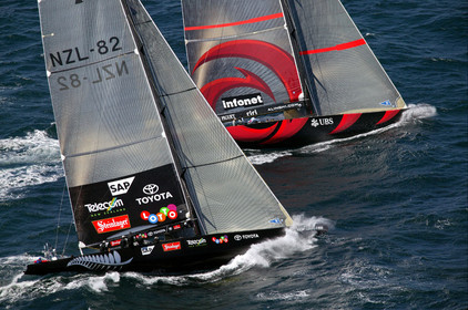 03_0899D © Th.Martinez. Auckland   New Zealand. 15 02 03 America's Cup Day 1.Alinghi (SUI64) vs Team New Zealand (NZL82) SUI64 leading on NZL82 before they broke the boom.