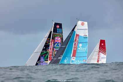23_22545   © Thierry Martinez. LES SABLES D'OLONNE, 85 - FRANCE 25 septembre 2023.Départ MINI TRANSAT 2023. Départ du Dimanche 24 septembre retardé au Lundi 25 Sept .Les Sables d’Olonne (FRA)    Santa Cruz de la Palma ( Canaries)    St François ( Guadeloupe): 4050 NM.
