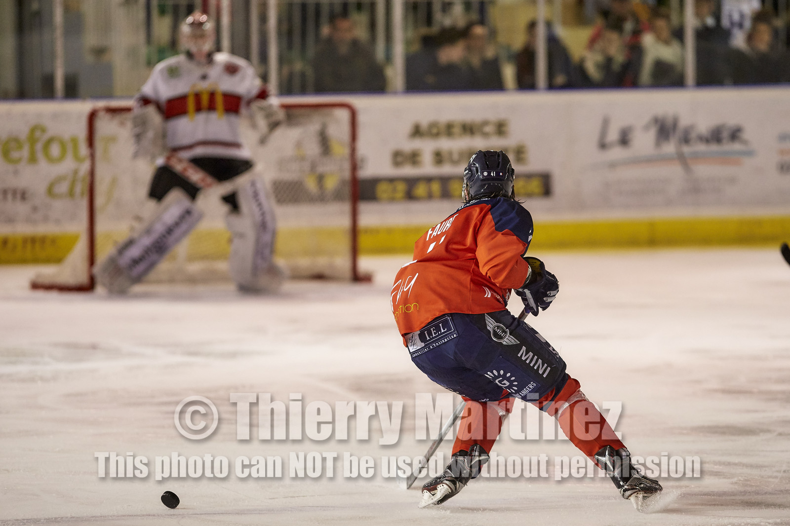 THM_16_01741-HOCKEY