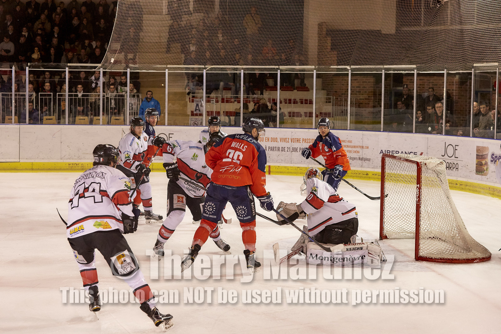 THM_16_01653-HOCKEY
