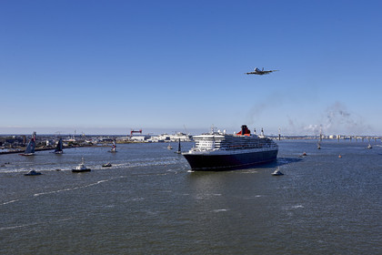 THM_17_044812_THE_BRIDGE-Start