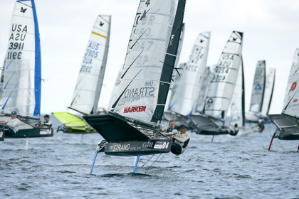 2013 McDOUGALL+McCONAGHY Moth Worlds - Kaneohe Bay - Hawaii -USA . October 2013