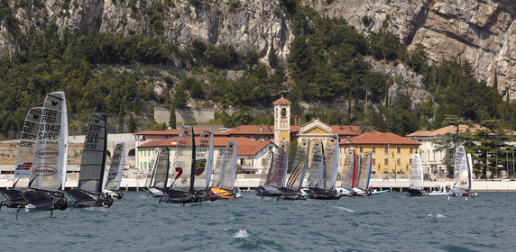 2012 ZHIK NAUTICA MOTH WORLDS.