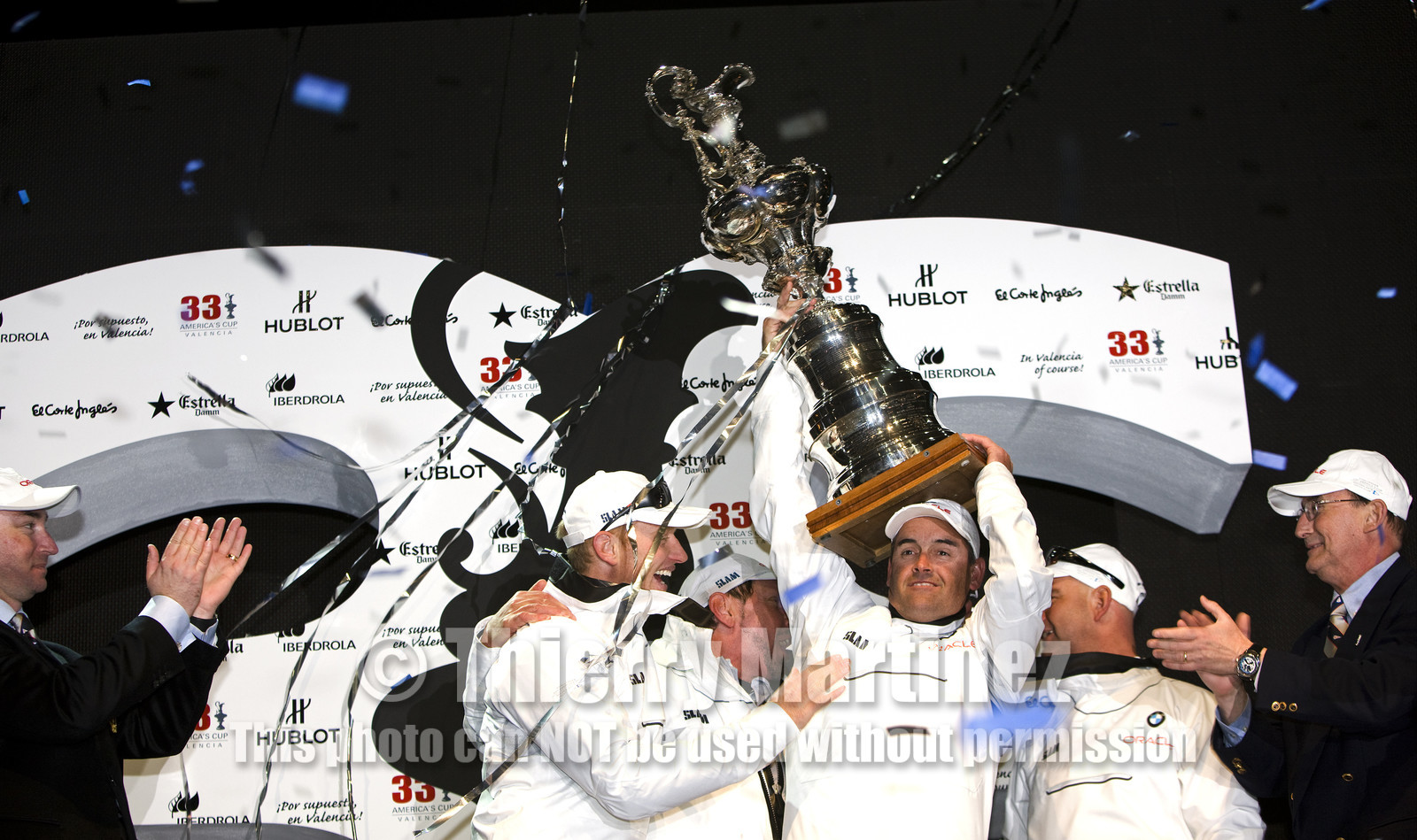 33rd  AMERICA'S CUP Valencia Spain, February 2010 - Defender:  ALINGHI (ALINGHI 5) vs Challenger : BMW Oracle Racing (USA 17)
