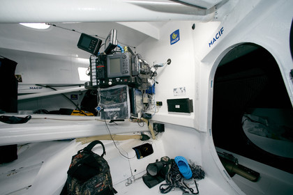 2012 13 VENDEE GLOBE. François Gabart (FRA) MACIF  Winner .