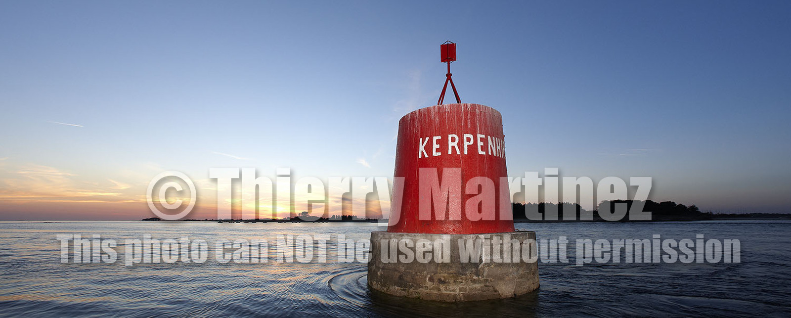 12_15027 GOLFE DU MORBIHAN