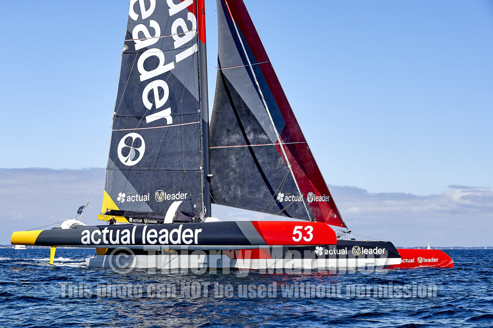 THM-19_16819_ARMEN RACE