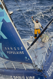 THM-17_000084_VendeeGlobeFinish