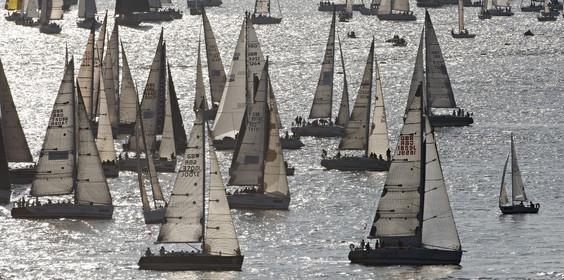 2014 JP Morgan Asset Management Round the Island Race .
