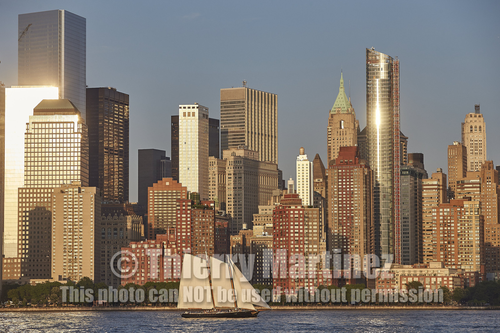 16_15774-NY at sunset