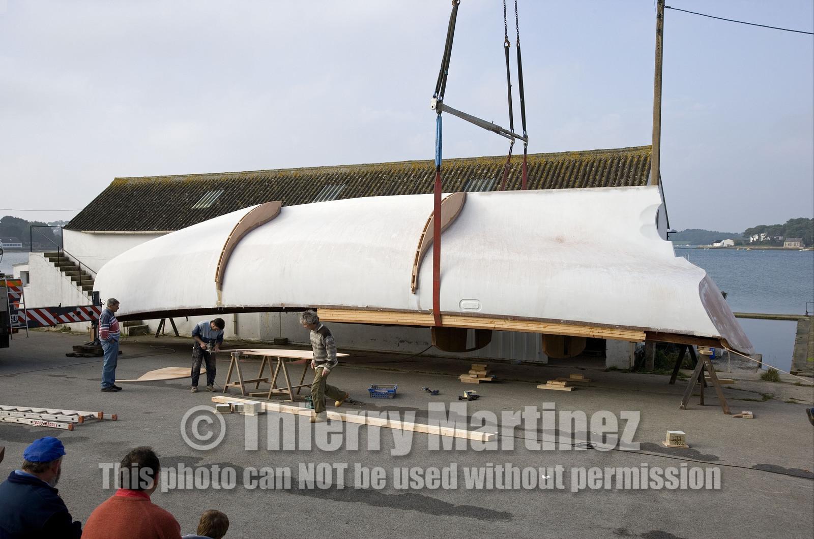Thierry Dubois new boat under construction.15 Oct 2006