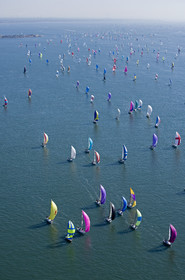 ROUND THE ISLAND RACE, ISLE OF WIGHT-UK . 3  June 2006.