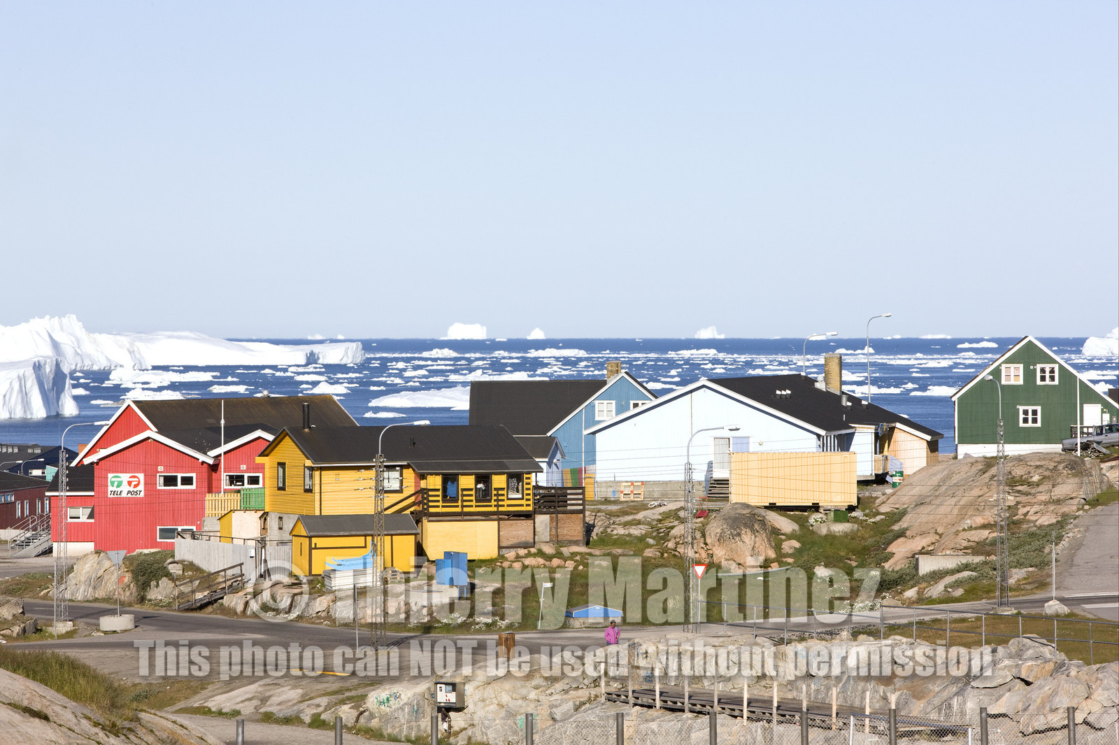Schooner LA LOUISE sailing on west coast of Greenland.