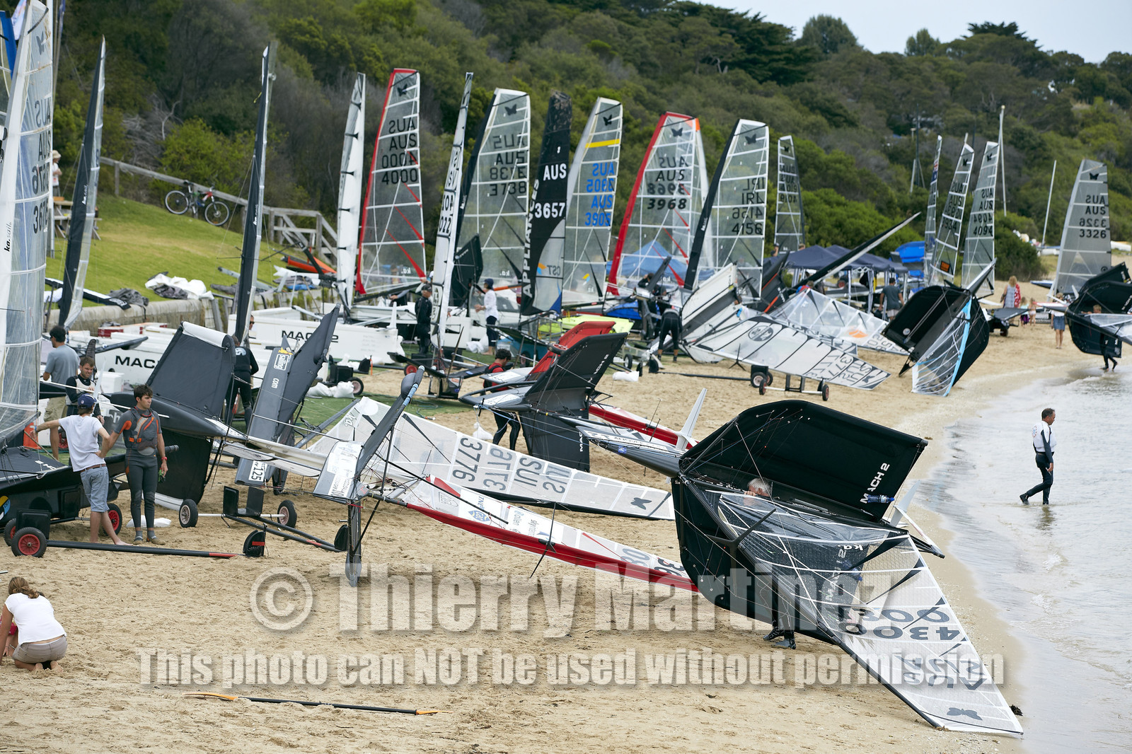 2015 McDougall + McConaghy Moth Worlds. Sorrento - VIC AUSTRALIA  . 6 16 January 2015. Organize by Sorrento Sailing Couta Boat Club.