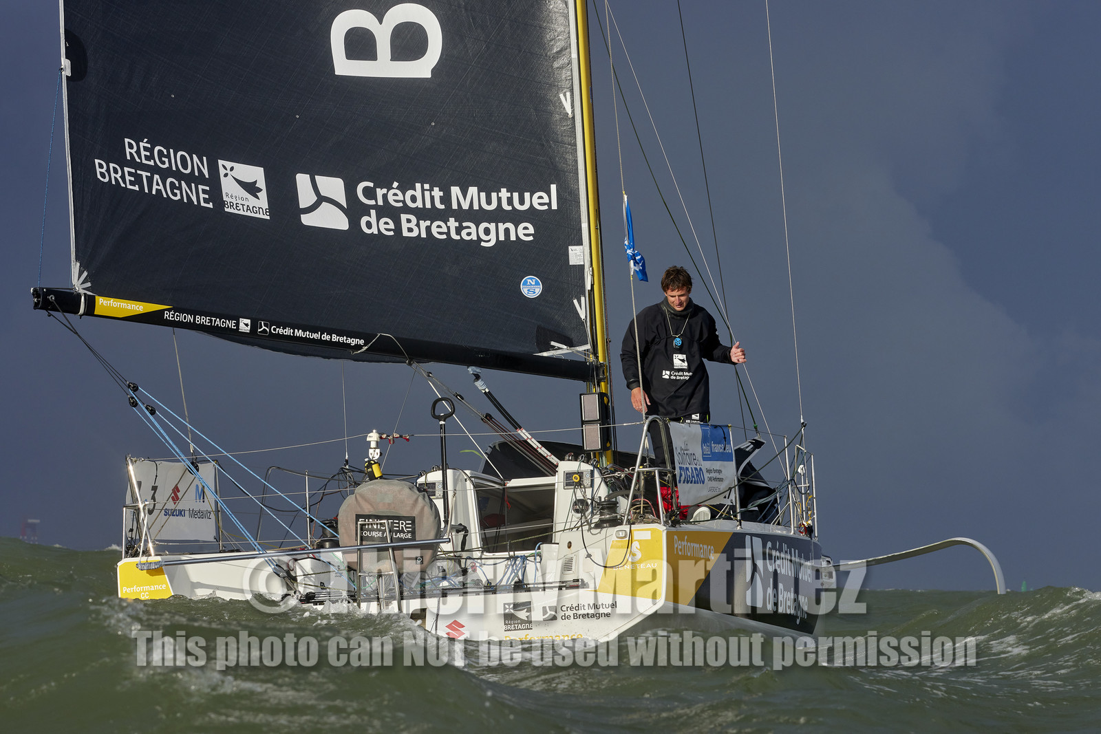 22_35055   © Thierry Martinez.ST NAZAIRE, FRANCE.07 Sept 2022.53éme édition de la Solitaire du Figaro.Arrivée de la 3éme étape , Ronan    St Nazaire.Tom Laperche (Région Bretagne-CMB Performance) vainqueur de l’étape et de l’édition de la Solitaire du Figaro 2022.