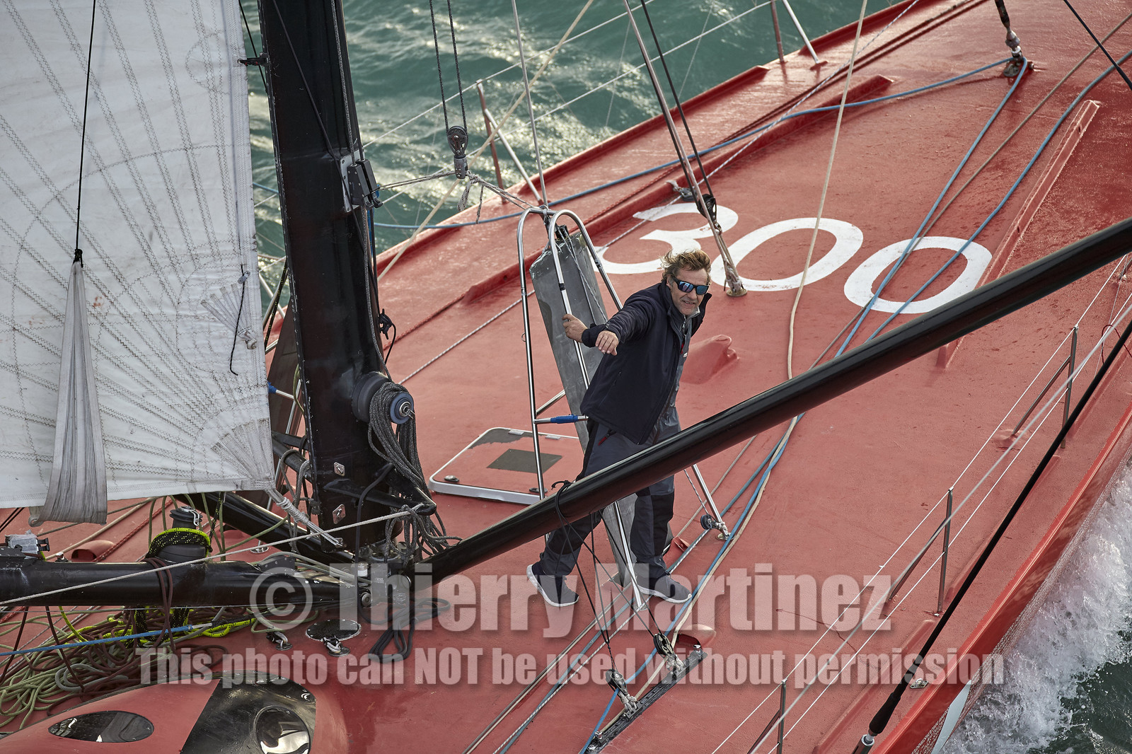 Départ de Jeff Pellet (FRA) sur son bateau COME IN VENDEE POUR UN TOUR DU MONDE;