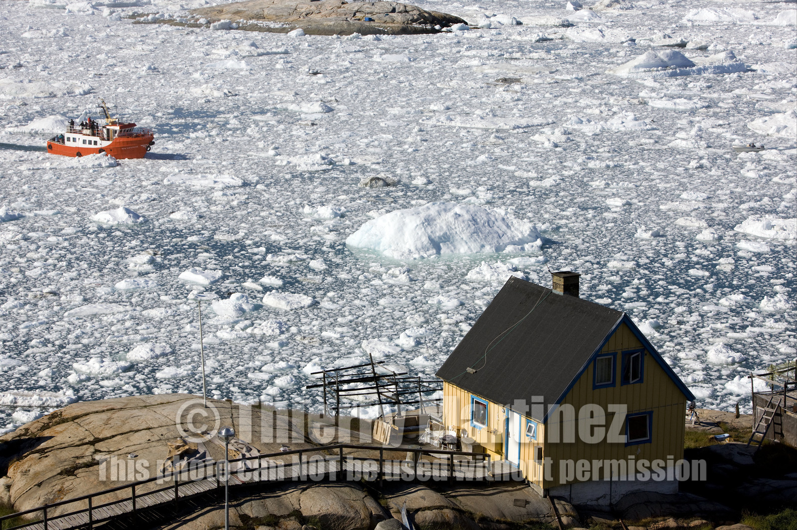 Schooner LA LOUISE sailing on west coast of Greenland.