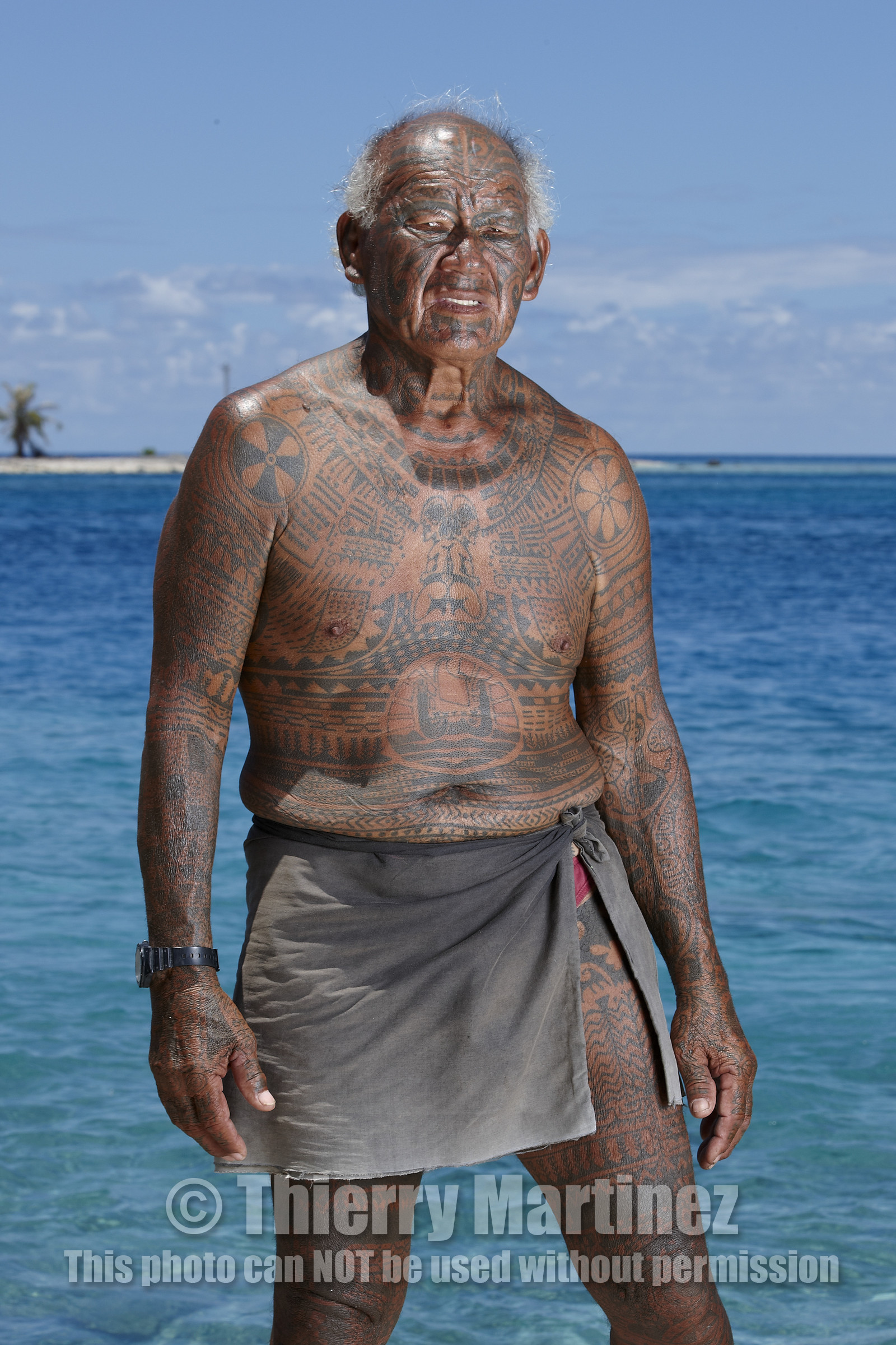 15_026829  ©ThMartinez Sea&Co.  RANGIROA - ARCHIPEL des TUAMOTU. POLYNESIE FRANCAISE .  8 Février 2015. ..HURI, pilote Taxi Boat à Rangiroa.