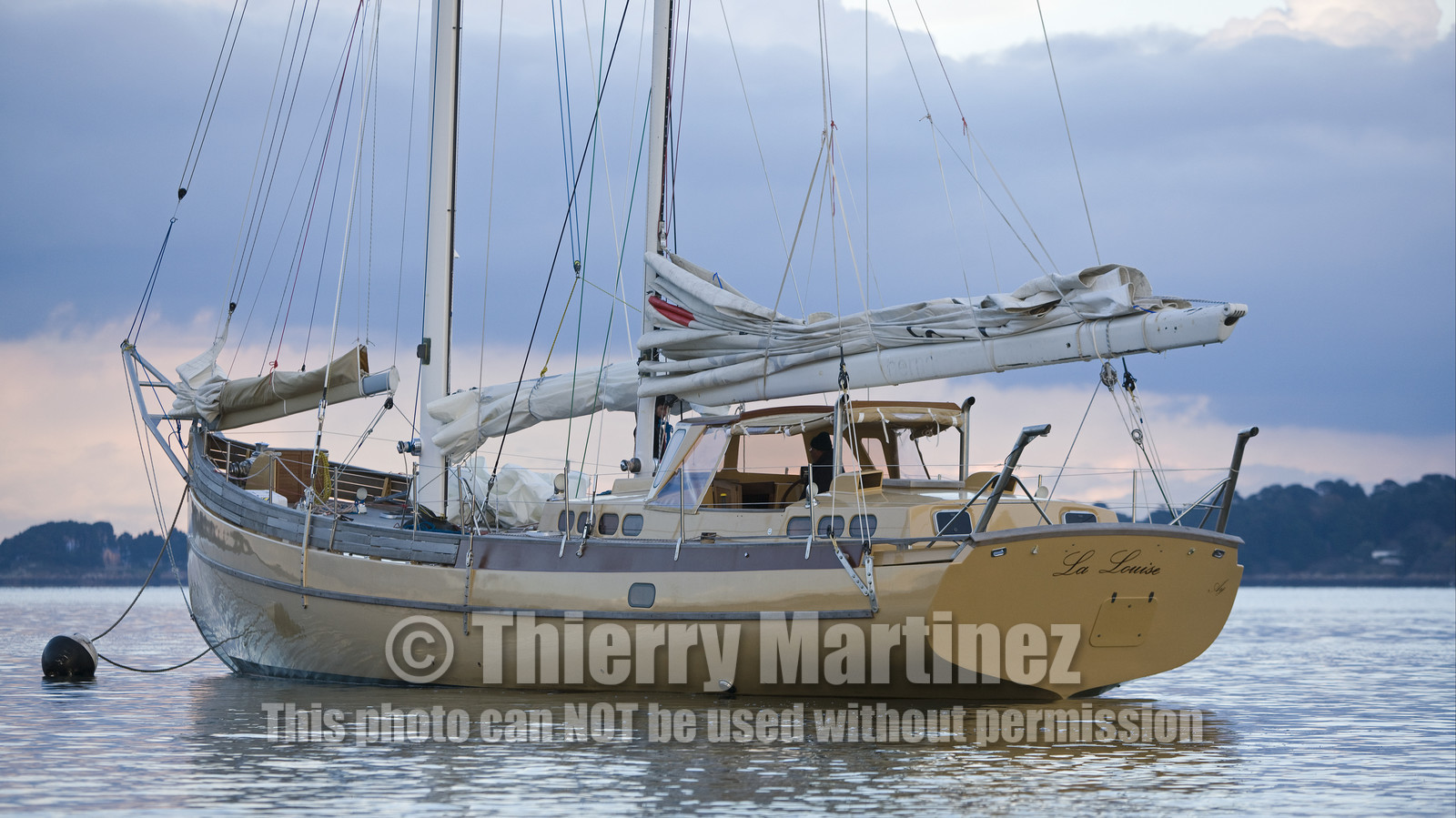 LA LOUISE new schooner  of Thierry Dubois (FRA) Sailing in Golfe du Morbihan (FRA)