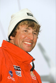 01_0200 ©ThMartinez. Vendee Globe 2000. Les Sables d'Olonne (FRA) 5th March 2001..Joe Seeten (FRA) Region Nord pas de Calais-Chocolats du monde finish 10th .in his first single handed round the world in 115 days 16hours 45mns.