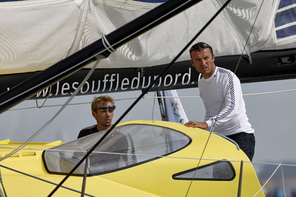 THM-15_63014_FASTNET RACE Start.