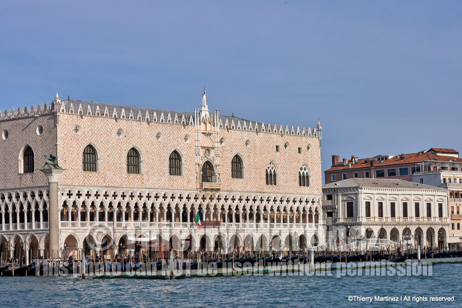 THM-21_31553_VENISE