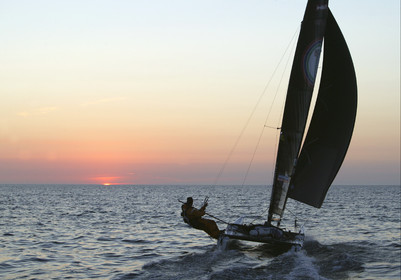 03_3179D © Th.Martinez,STOCKHOLM ARCHIPELAGO SWEDEN,9 07 03-Archipelago Raid (2003)  Leg 2.First sunrise on Archipelago Raid 2003. TIDERMANS Anders Lewander (SWE) & Calle Hendix (SWE)
