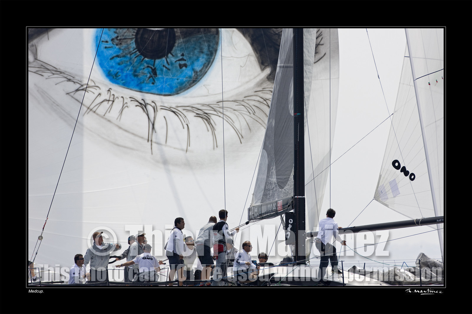 08_09464-medcup fond noir-.jpg