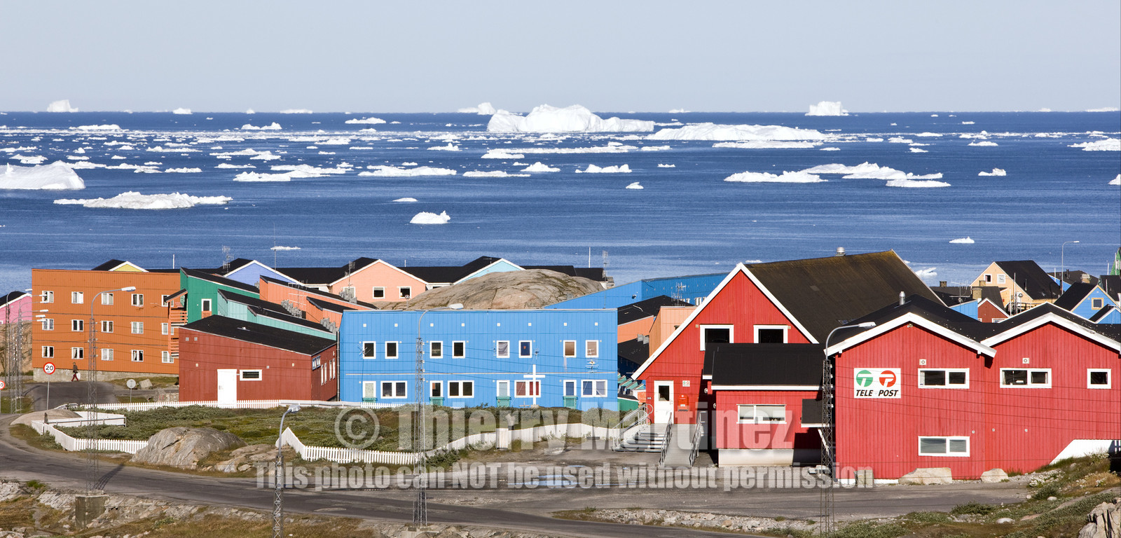 Schooner LA LOUISE sailing on west coast of Greenland.