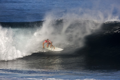 2011 VOLCOM PIPE PRO  ( Surf contest) at Banzai Pipeline Beach, North Shore - Oahu - Hawaii.