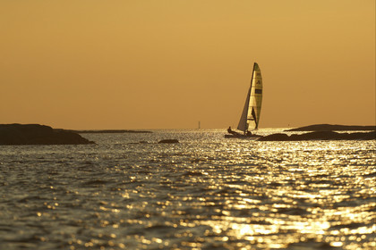 03_3190D                                                                                                           © Th.Martinez,STOCKHOLM SWEDEN, 11 07 03-Archipelago Raid (2003).  leg 2..NYNAS-HAVSBAS Thomas Ostergren (SWE) & Tore lewander (SWE)