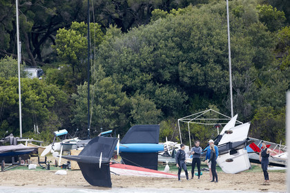 2015 McDougall + McConaghy Moth Worlds. Sorrento - VIC AUSTRALIA  . 6 16 January 2015. Organize by Sorrento Sailing Couta Boat Club.