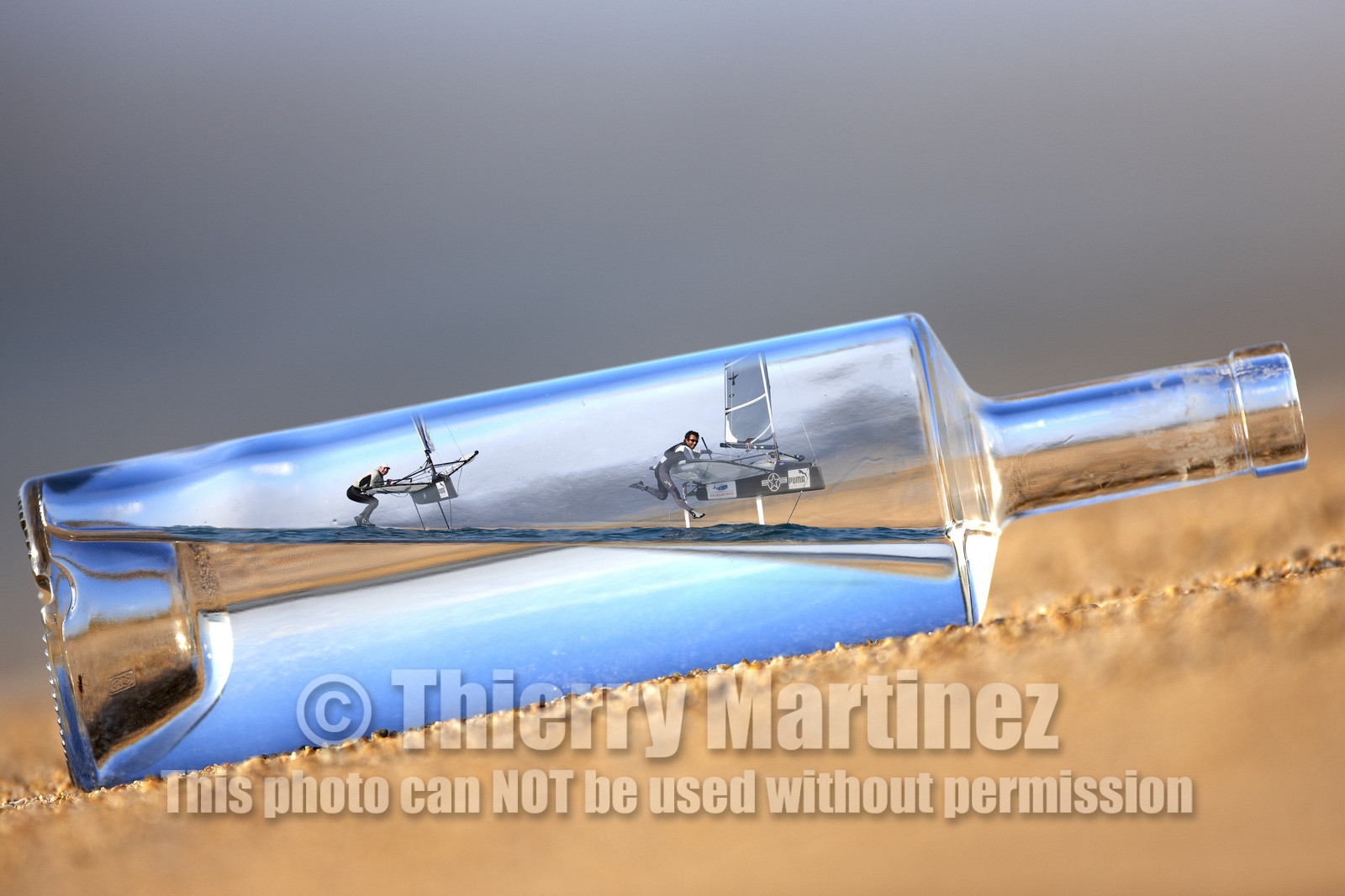 Bouteille sur la plage.