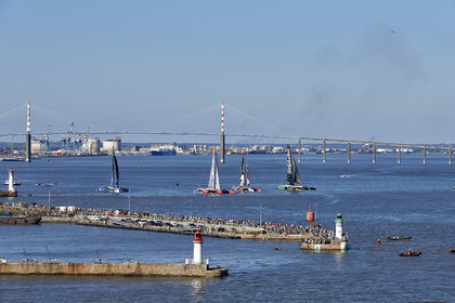 THM_17_044708_THE_BRIDGE-Start