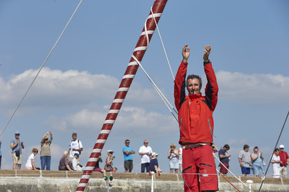Arrival of NEW YORK-VENDEE (Les Sables d’Olonne) presented by Currency House & SpaceCode.