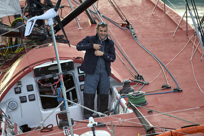 Départ de Jeff Pellet (FRA) sur son bateau COME IN VENDEE POUR UN TOUR DU MONDE;