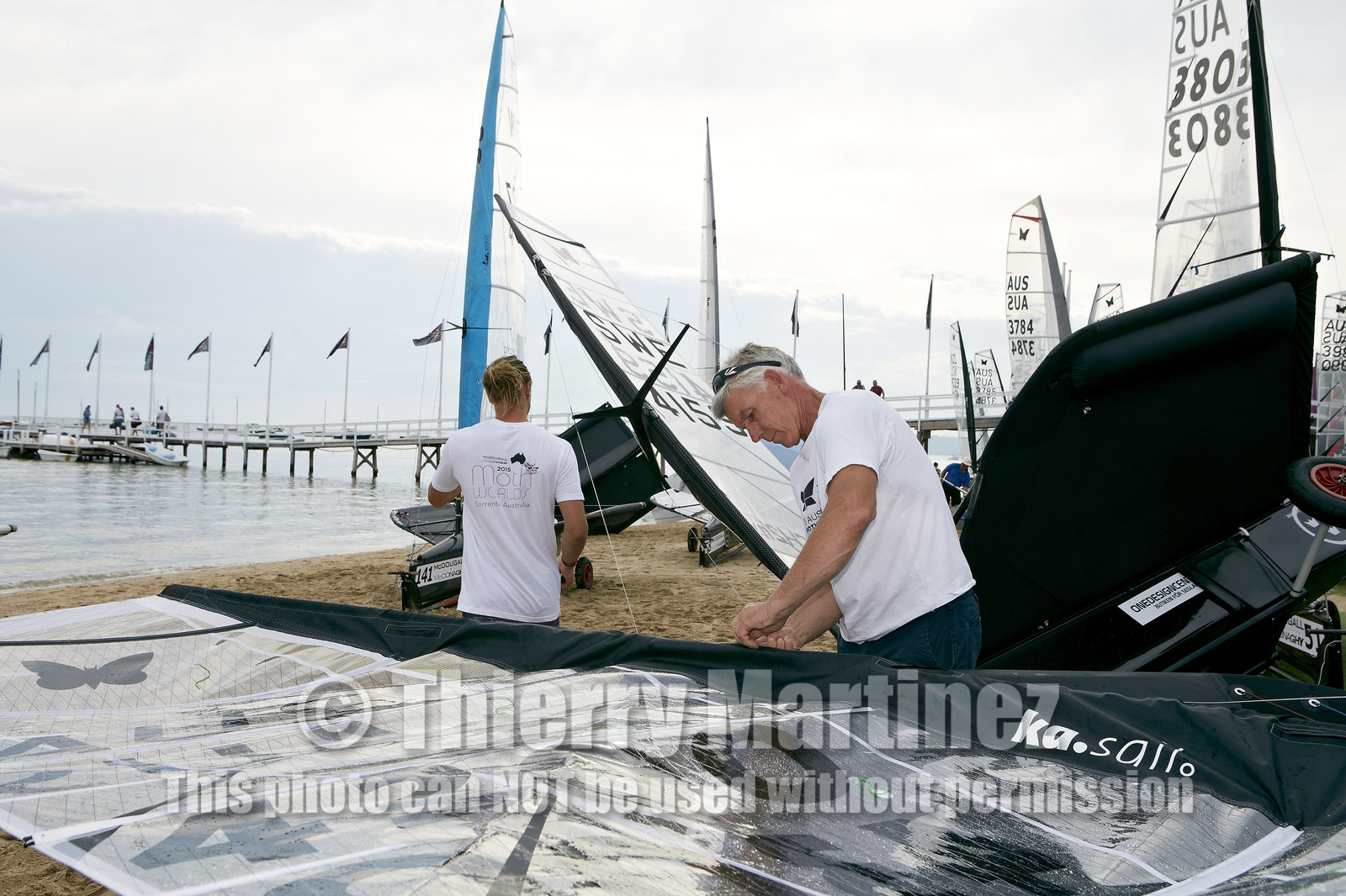2015 McDougall + McConaghy Moth Worlds. Sorrento - VIC AUSTRALIA  . 6 16 January 2015. Organize by Sorrento Sailing Couta Boat Club.
