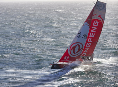 THM-17_118927_VOR-CAPE-TOWN-Start-Leg3