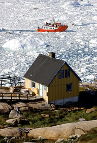 Schooner LA LOUISE sailing on west coast of Greenland.