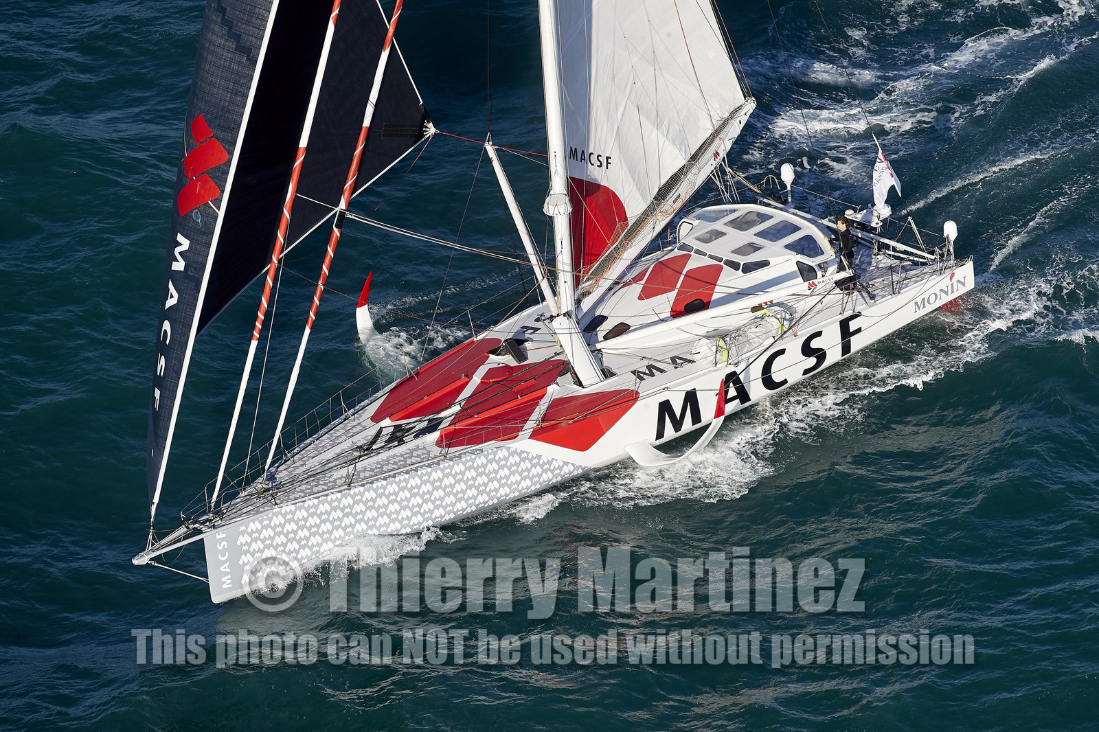 THM-20_20913_VendeeGlobeStart