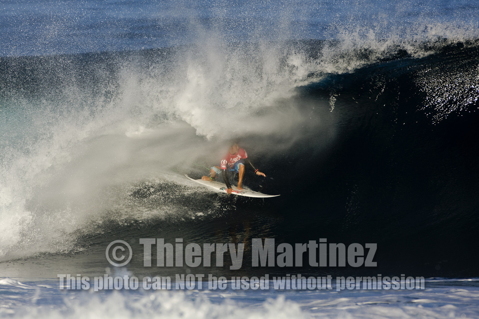 2011 VOLCOM PIPE PRO  ( Surf contest) at Banzai Pipeline Beach, North Shore - Oahu - Hawaii.